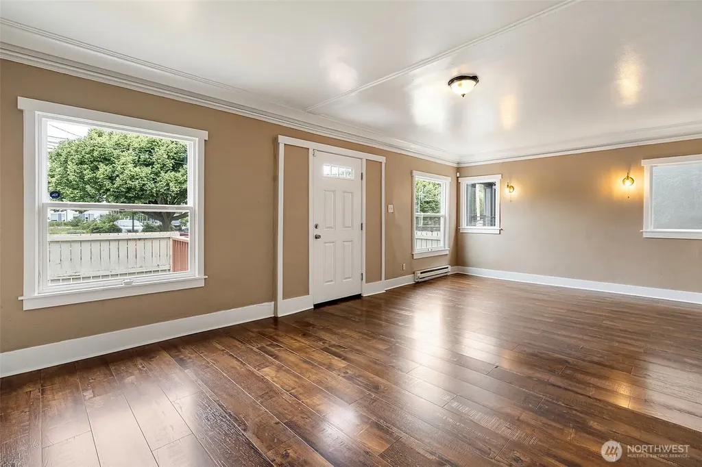 1208 S 14th Street Tacoma WA 98405