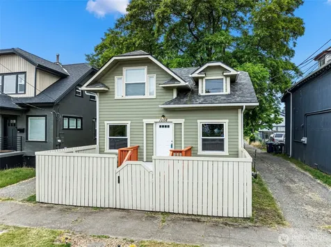 1208 S 14th Street Tacoma WA 98405