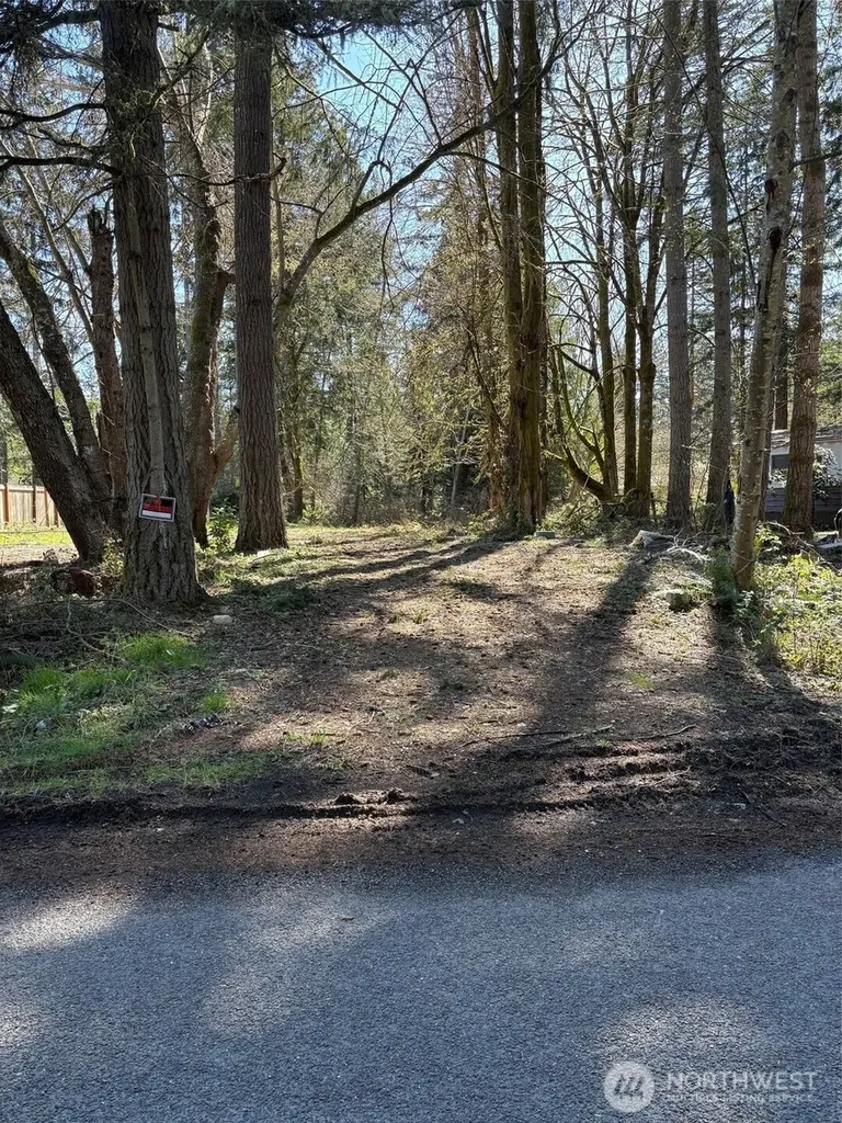 6802 87th Street NW Gig Harbor WA 98332