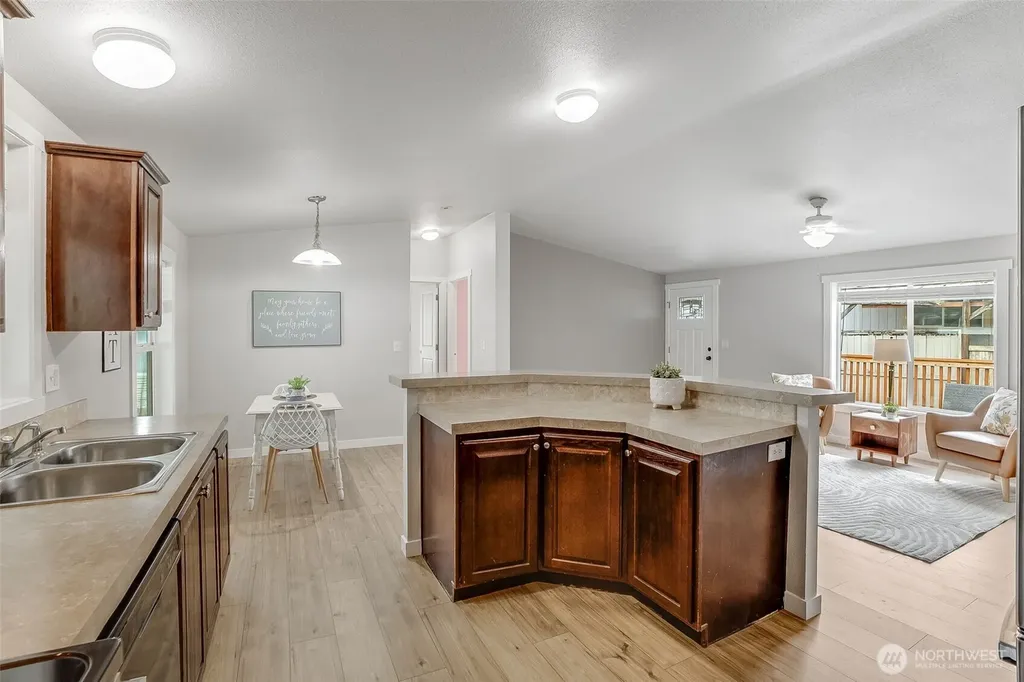 7610 159th Street E Puyallup WA 98375
