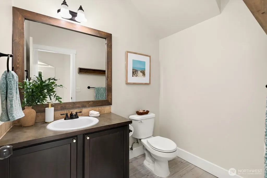 3412 S 258th Place Kent WA 98032