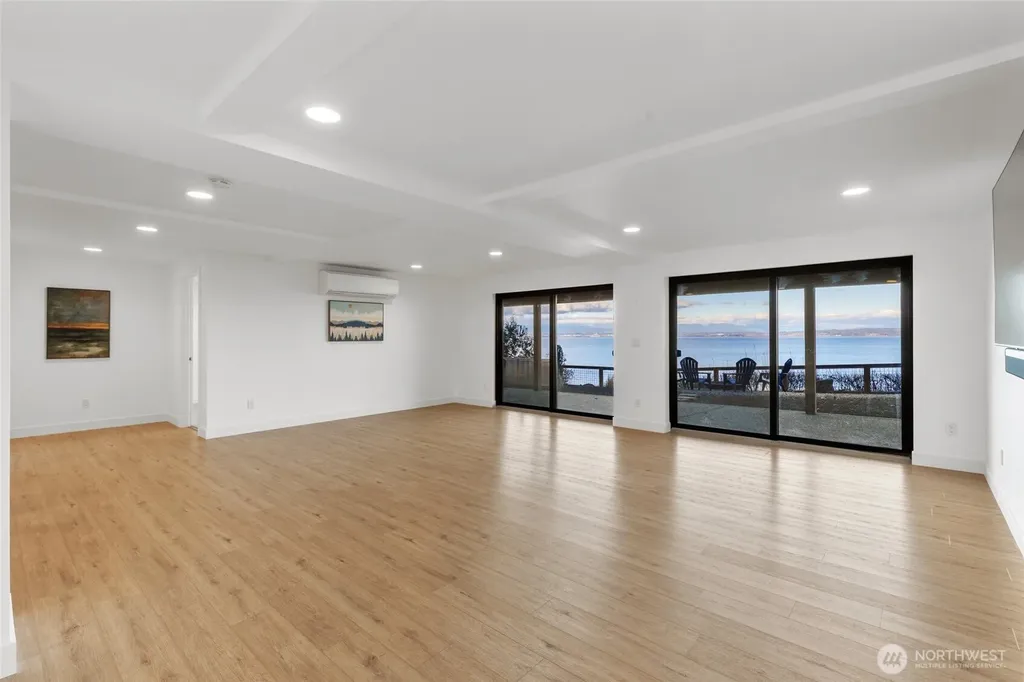 1067 Cavalero Road Camano Island WA 98282