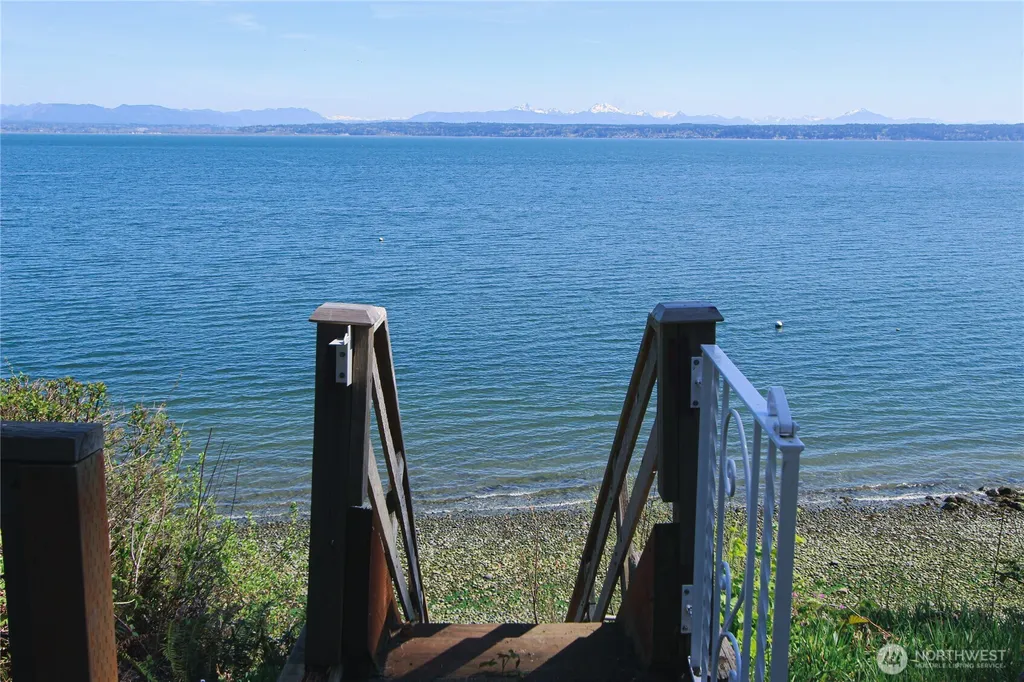 1067 Cavalero Road Camano Island WA 98282