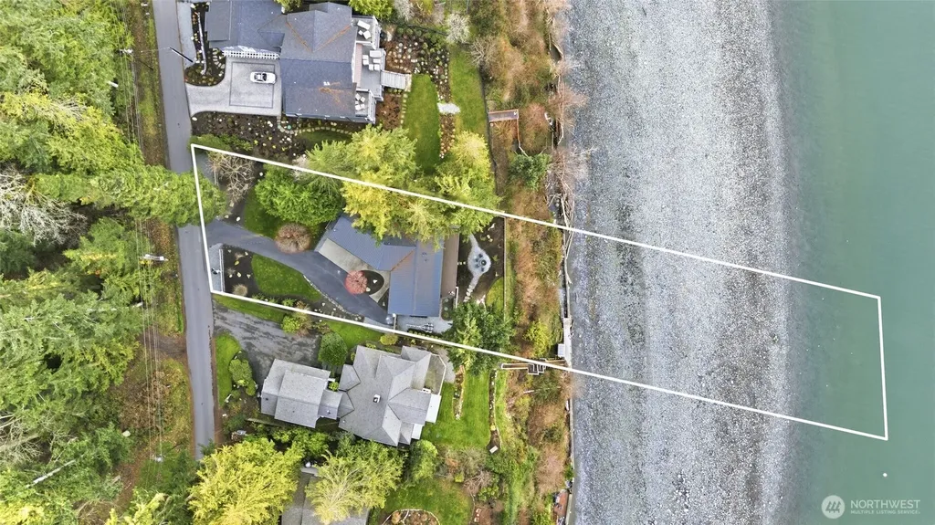 1067 Cavalero Road Camano Island WA 98282