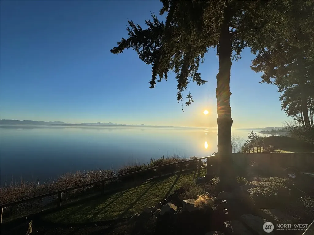 1067 Cavalero Road Camano Island WA 98282