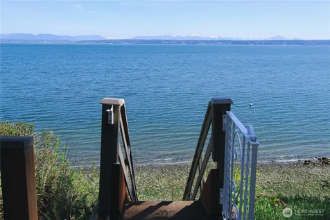 1067 Cavalero Road Camano Island WA 98282