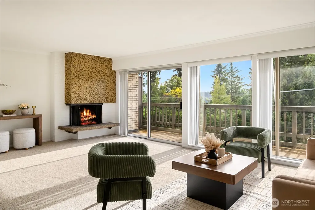 2500 81st Avenue SE Mercer Island WA 98040