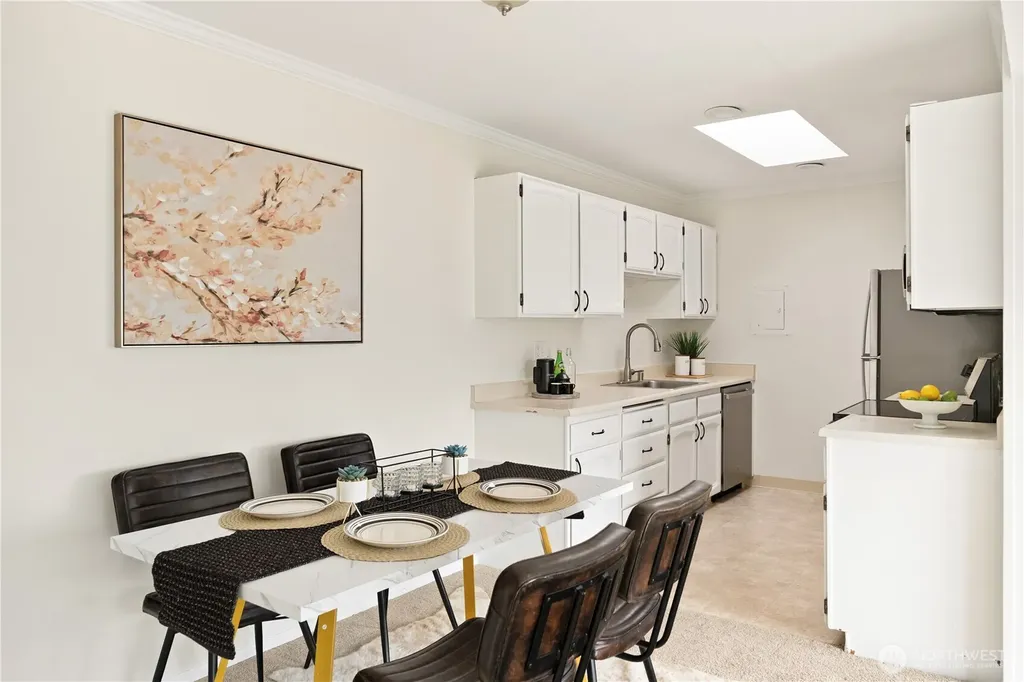 2500 81st Avenue SE Mercer Island WA 98040