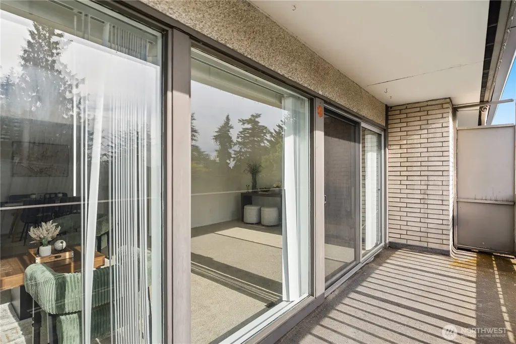 2500 81st Avenue SE Mercer Island WA 98040