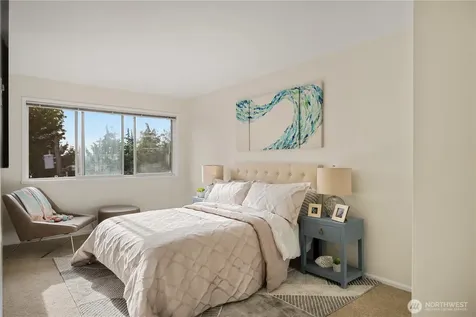 2500 81st Avenue SE Mercer Island WA 98040