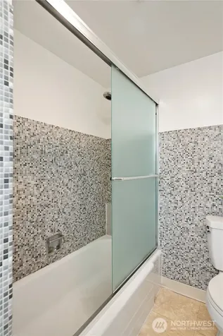 2500 81st Avenue SE Mercer Island WA 98040