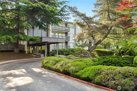 2500 81st Avenue SE Mercer Island WA 98040