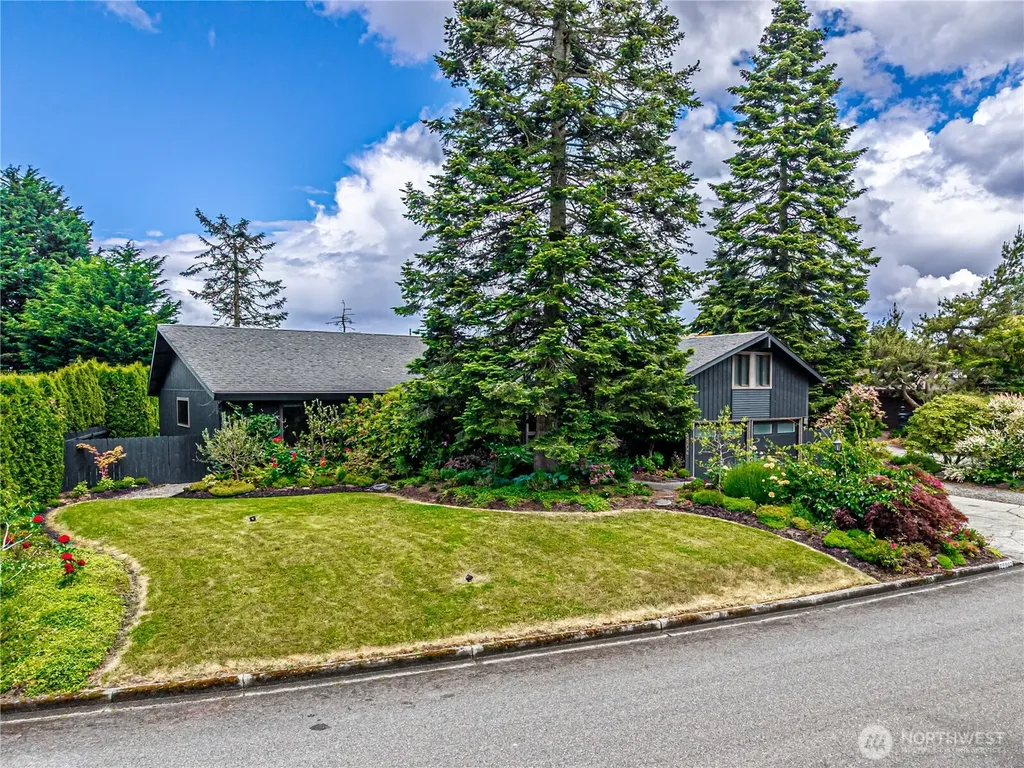 29902 2nd Place SW Federal Way WA 98023