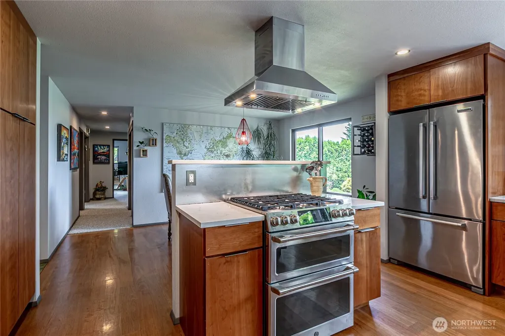 29902 2nd Place SW Federal Way WA 98023