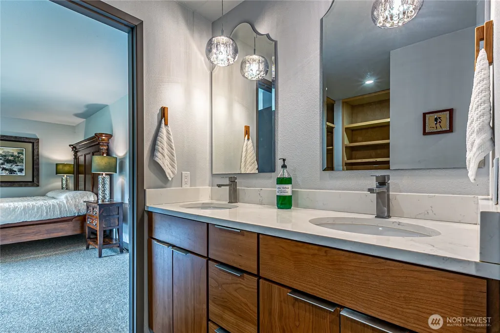 29902 2nd Place SW Federal Way WA 98023