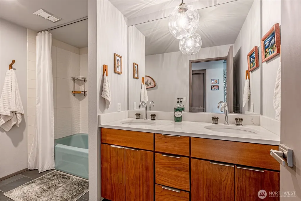 29902 2nd Place SW Federal Way WA 98023