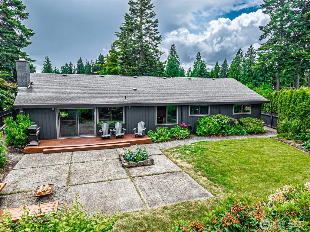 29902 2nd Place SW Federal Way WA 98023