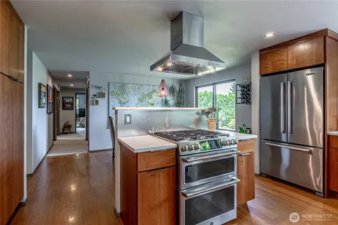 29902 2nd Place SW Federal Way WA 98023