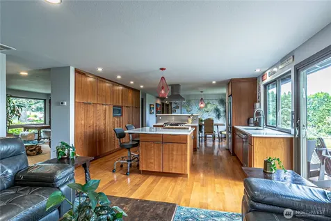 29902 2nd Place SW Federal Way WA 98023