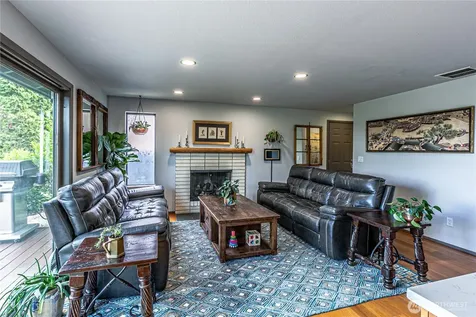 29902 2nd Place SW Federal Way WA 98023