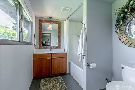 29902 2nd Place SW Federal Way WA 98023