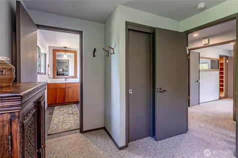 29902 2nd Place SW Federal Way WA 98023