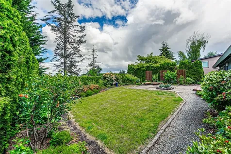 29902 2nd Place SW Federal Way WA 98023