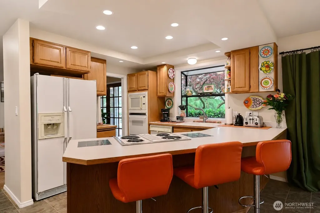 1511 11th Lane Fox Island WA 98333