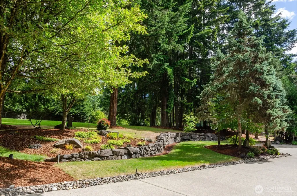 1511 11th Lane Fox Island WA 98333