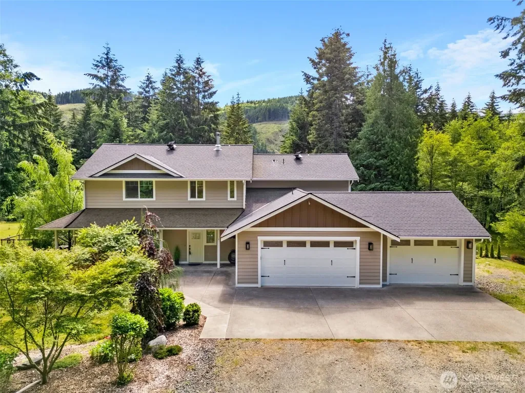 17718 Mulqueen Road SE Rainier WA 98576