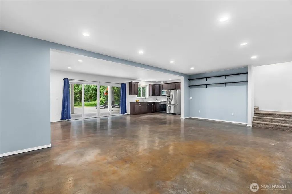 17718 Mulqueen Road SE Rainier WA 98576