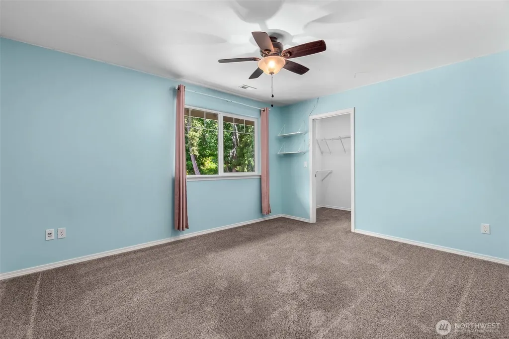 17718 Mulqueen Road SE Rainier WA 98576
