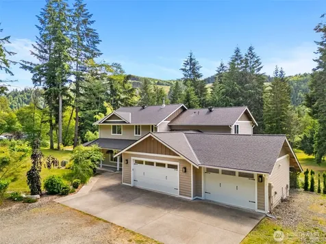 17718 Mulqueen Road SE Rainier WA 98576