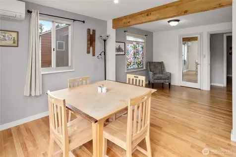 12419 16th Avenue S Seattle WA 98168