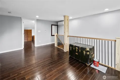12419 16th Avenue S Seattle WA 98168