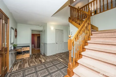 36721 6th Avenue SW Federal Way WA 98023