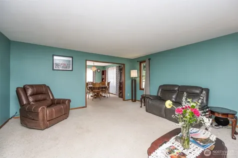 36721 6th Avenue SW Federal Way WA 98023