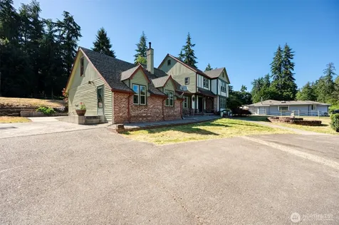 36721 6th Avenue SW Federal Way WA 98023
