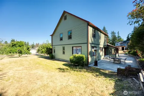 36721 6th Avenue SW Federal Way WA 98023