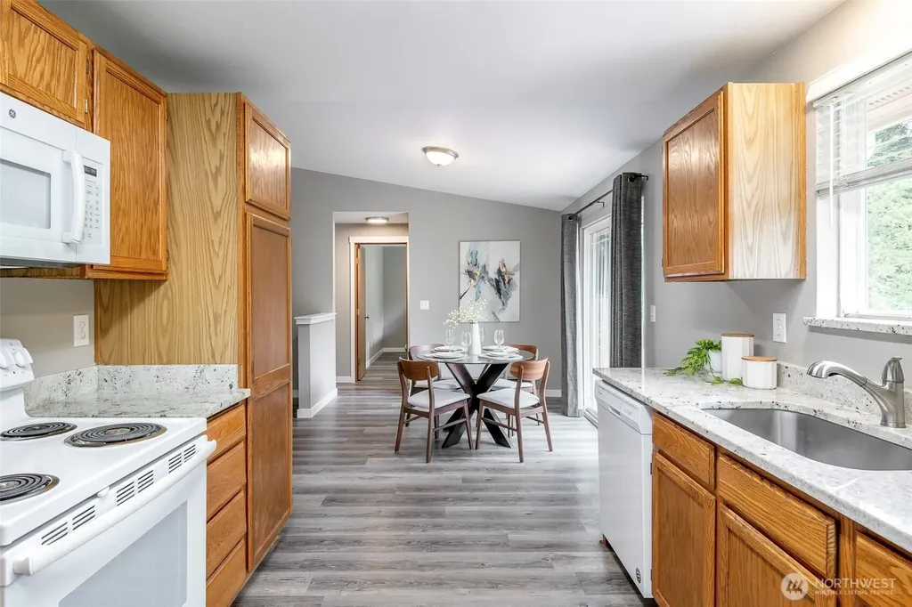 14909 10th Ave Ct S Spanaway WA 98387