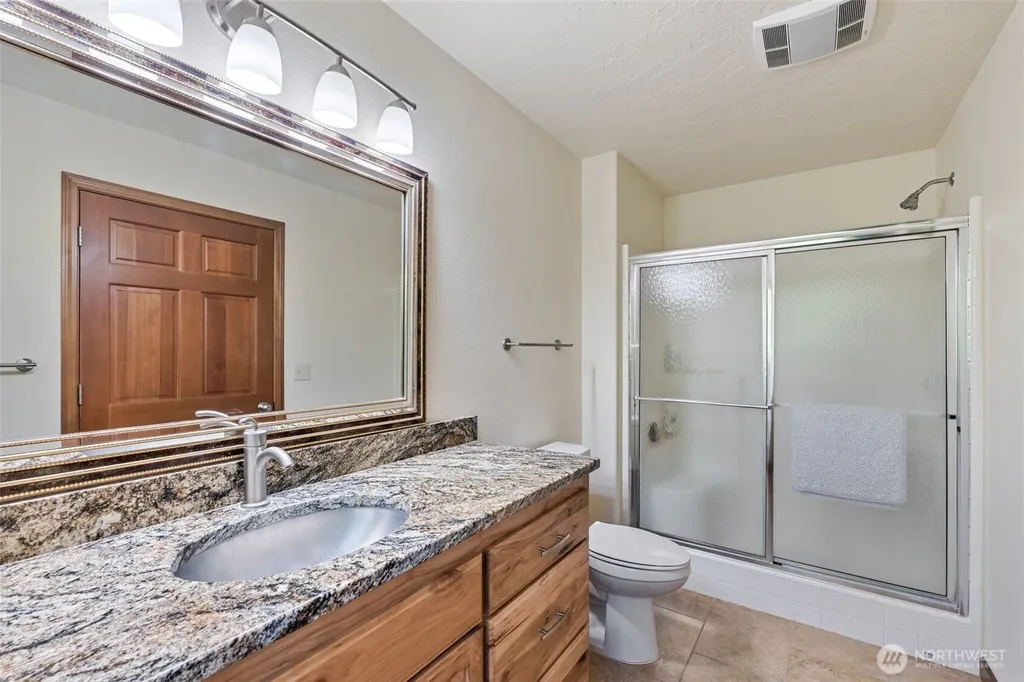 227 Cougar Lane Toledo WA 98591