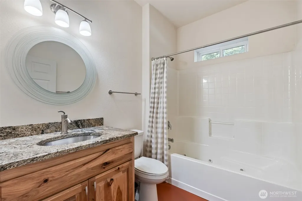 227 Cougar Lane Toledo WA 98591