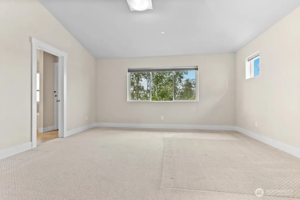 20412 5th Avenue W Lynnwood WA 98036