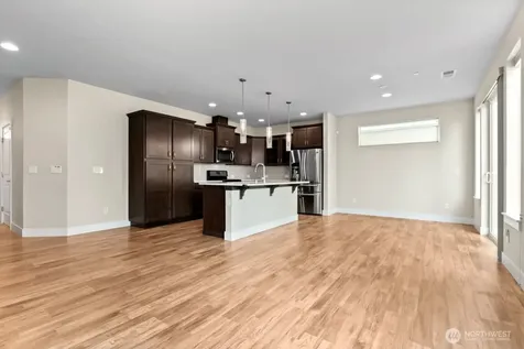 20412 5th Avenue W Lynnwood WA 98036