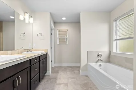 20412 5th Avenue W Lynnwood WA 98036