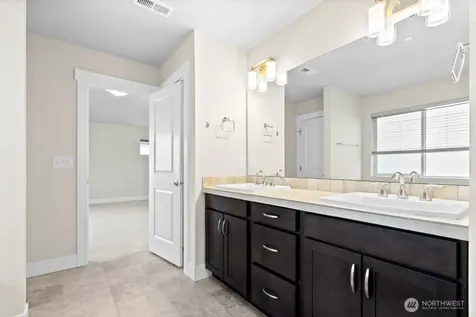 20412 5th Avenue W Lynnwood WA 98036