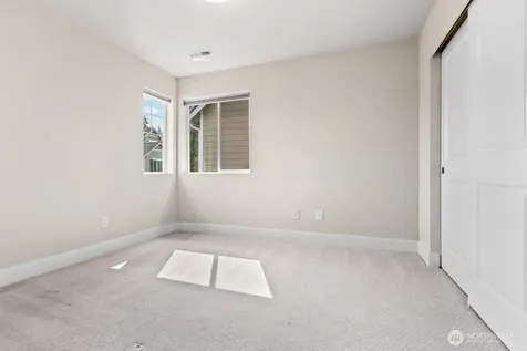 20412 5th Avenue W Lynnwood WA 98036