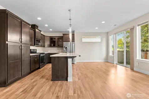 20412 5th Avenue W Lynnwood WA 98036