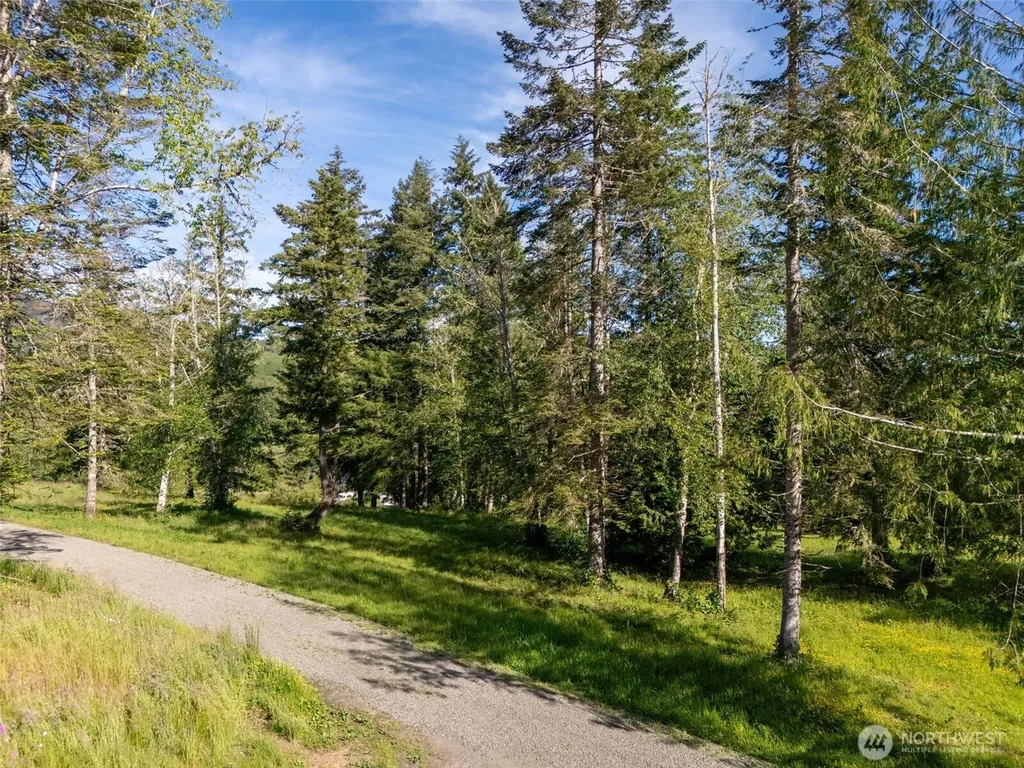 9999 Leland Valley Road Quilcene WA 98376