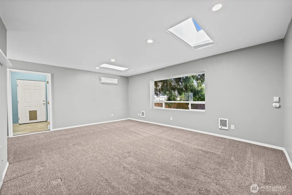 1421 N 32nd Street Renton WA 98056